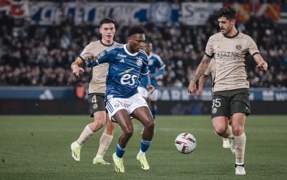 Strasbourg vs PSG (03:00 – 03/02) | Xem lại trận đấu