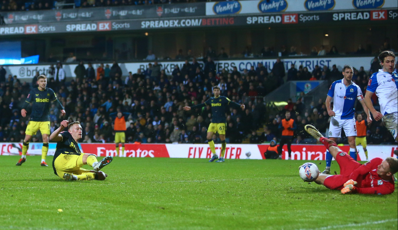 Blackburn Rovers vs Newcastle United (02:45 – 28/02) | Xem lại trận đấu