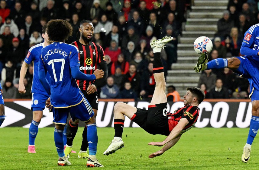 AFC Bournemouth vs Leicester City (02:30 – 28/02) | Xem lại trận đấu