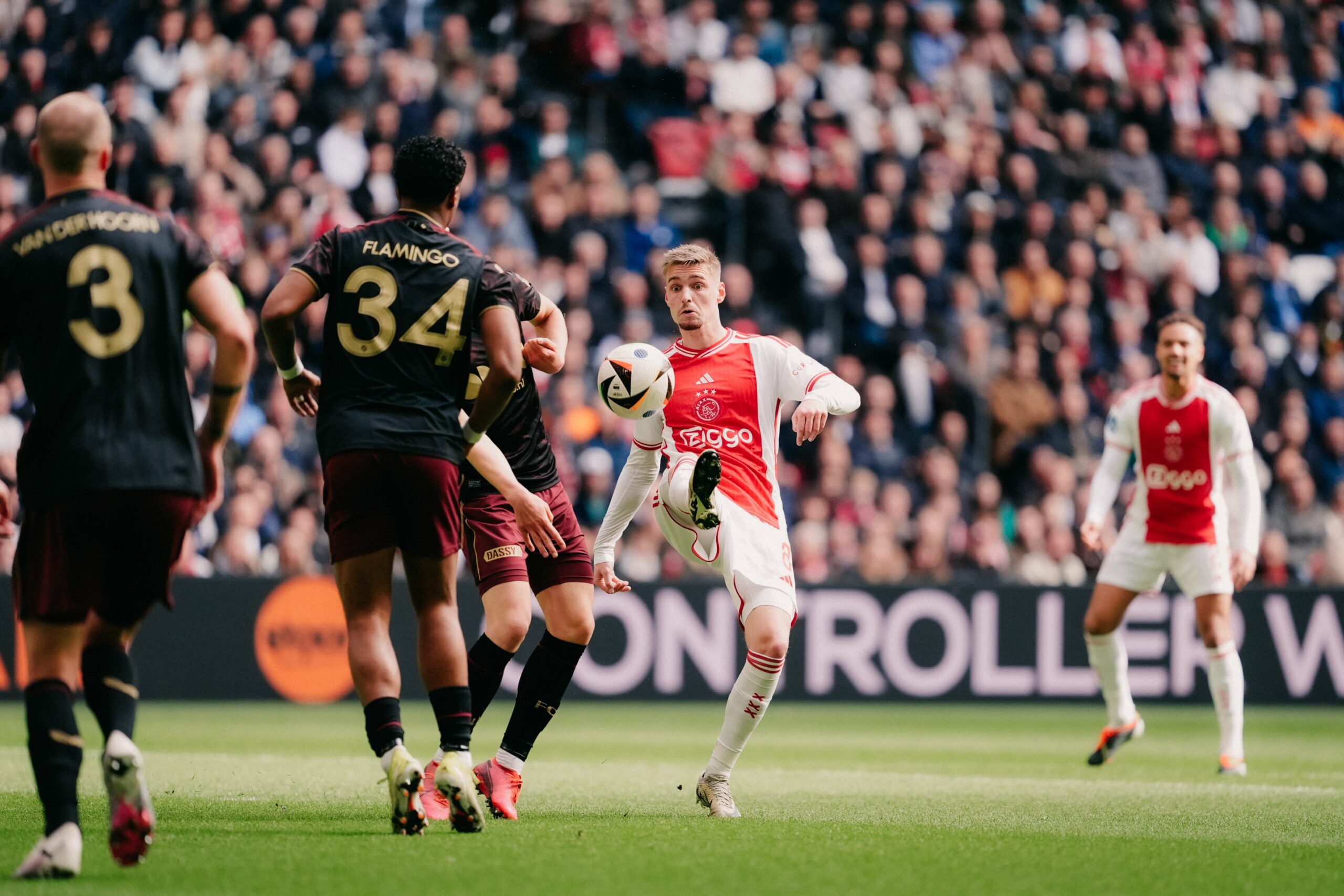 AFC Ajax vs FC Utrecht (18:15 – 03/03) | Xem lại trận đấu