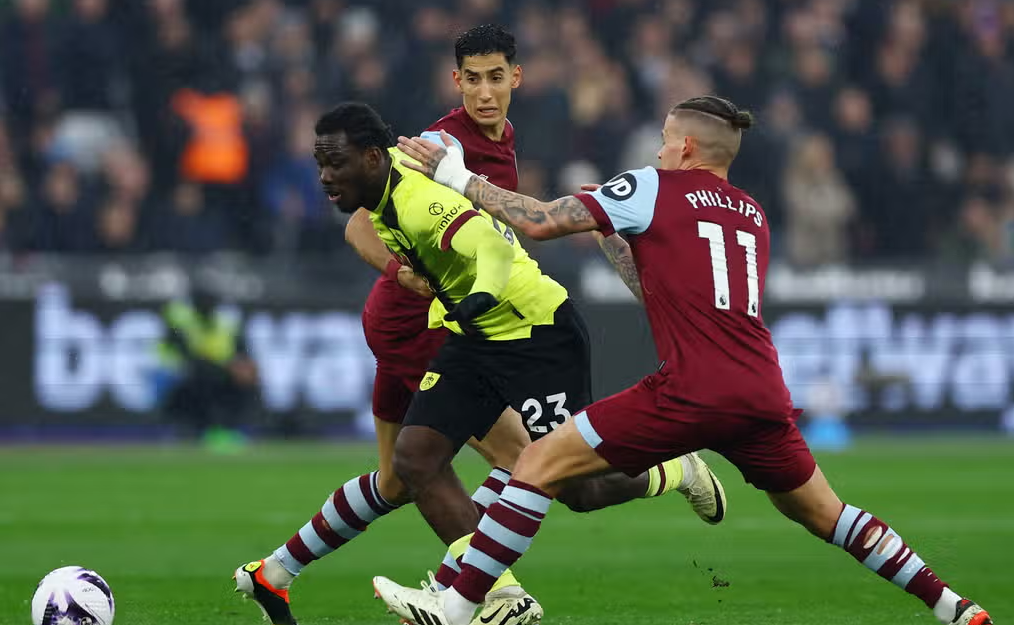 West Ham vs Burnley (21:00 – 10/03) | Xem lại trận đấu