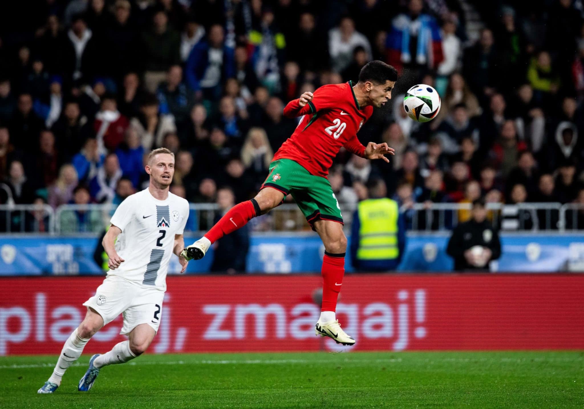 Slovenia vs Bồ Đào Nha (02:45 – 27/03) | Xem lại trận đấu