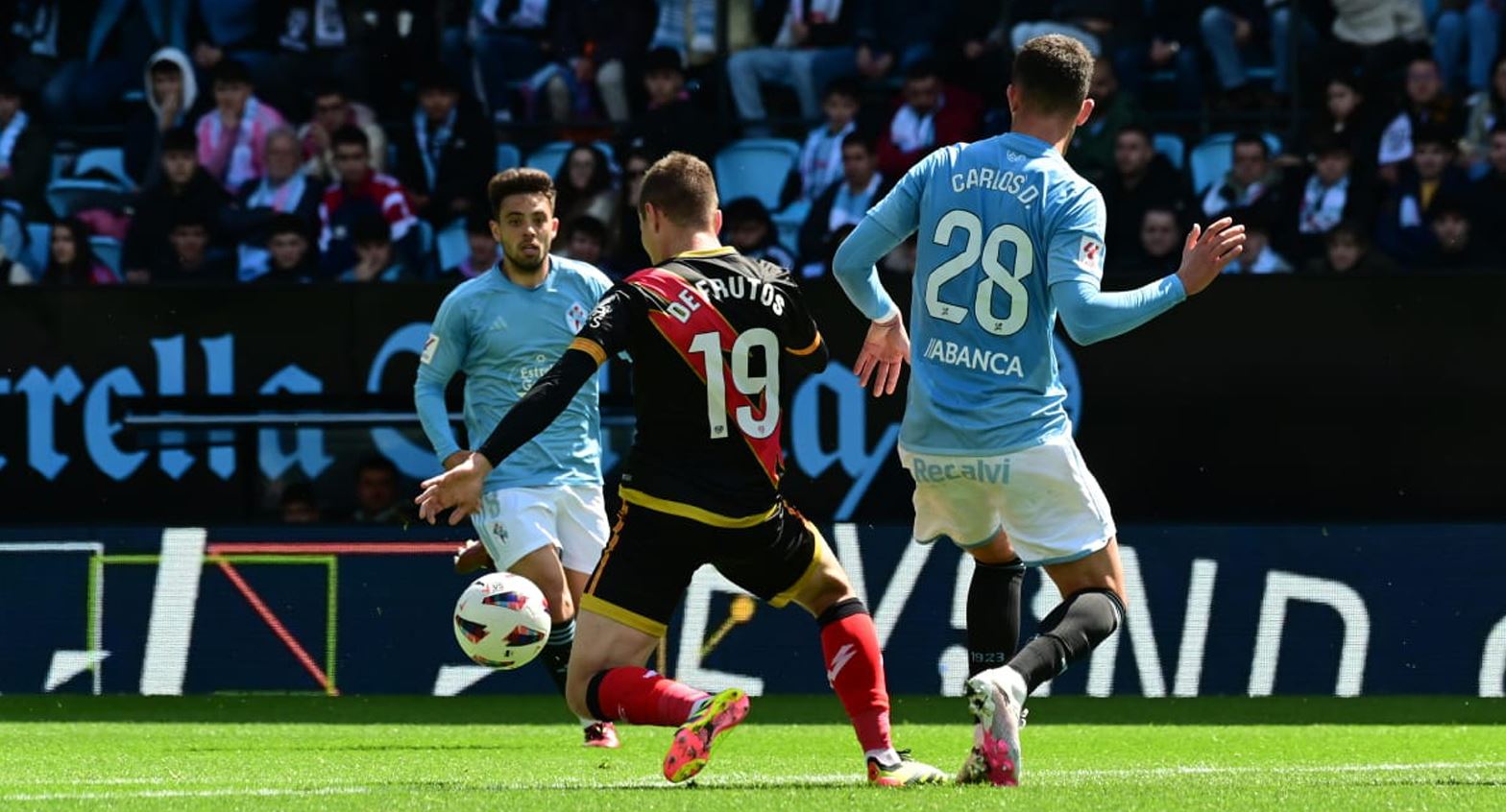 Celta Vigo vs Rayo Vallecano (19:00 – 31/03) | Xem lại trận đấu