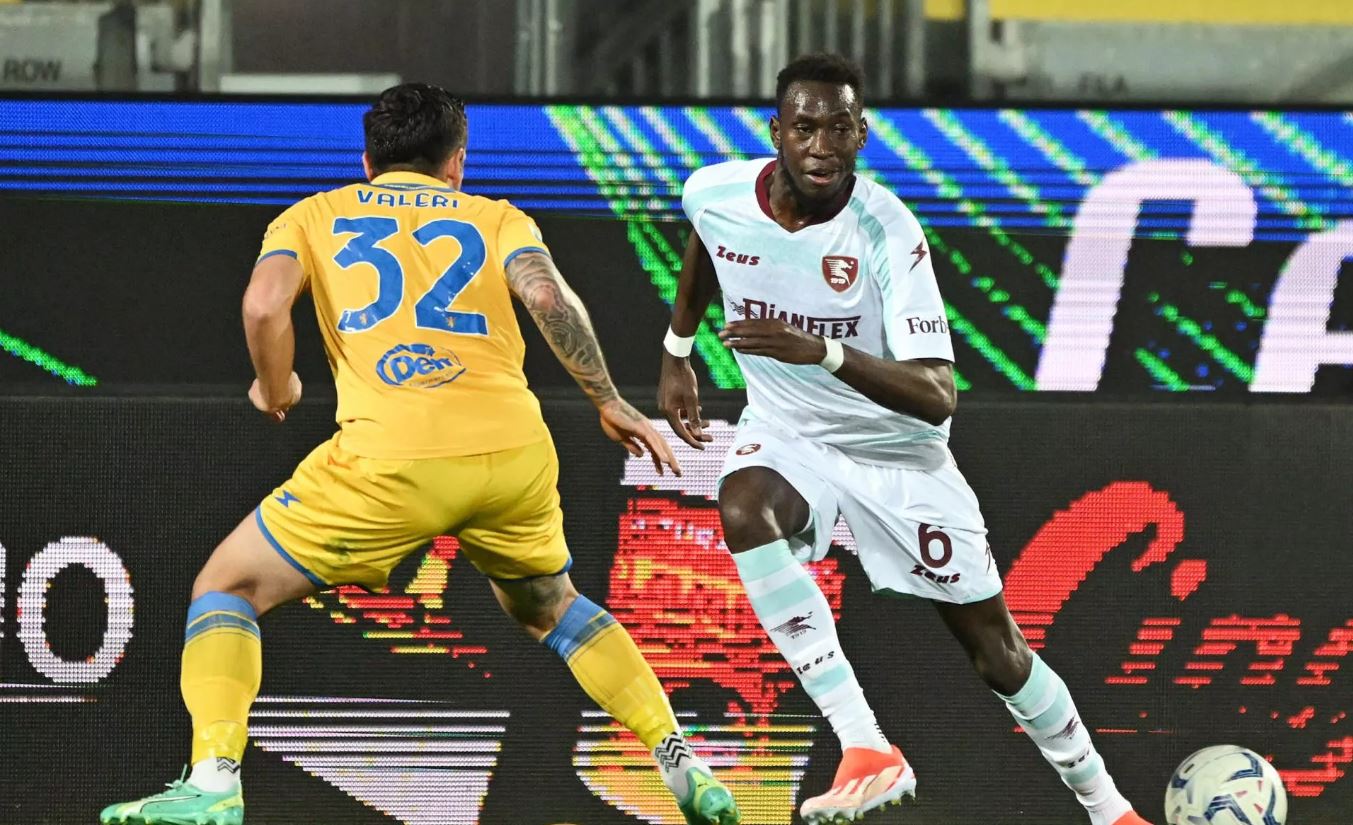 Frosinone vs Salernitana (01:45 – 27/04) | Xem lại trận đấu