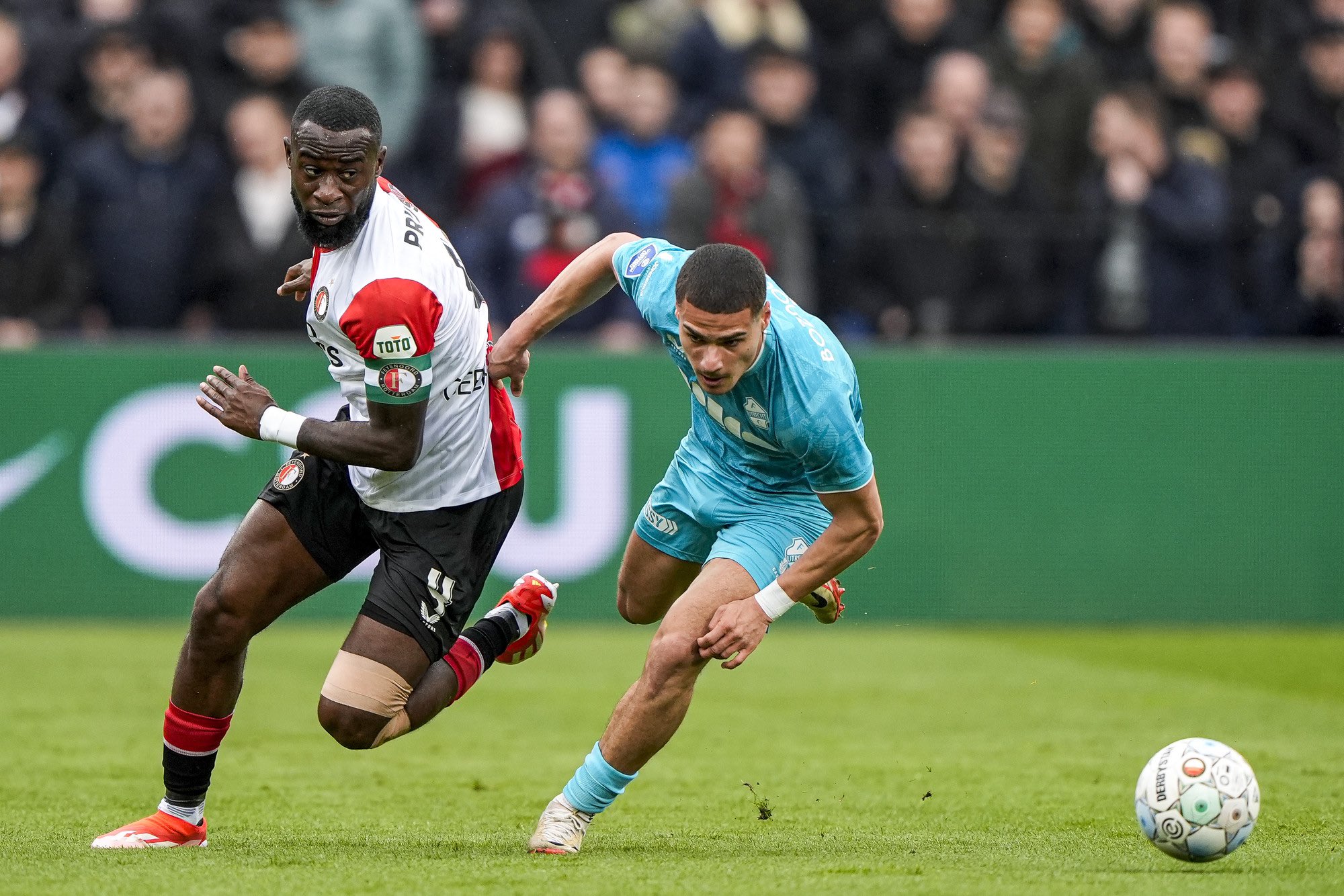 Feyenoord vs FC Utrecht (19:30 – 31/03) | Xem lại trận đấu