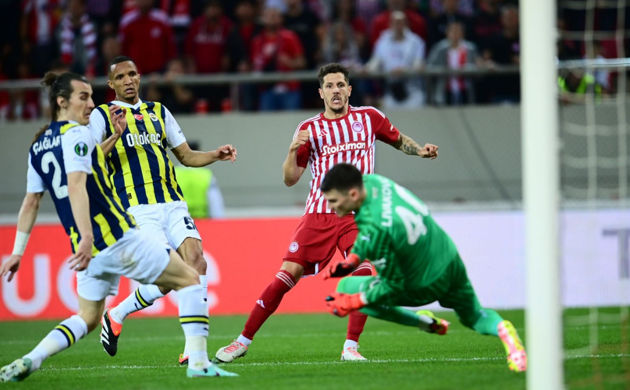 Olympiakos vs Fenerbahce (23:45 – 11/04) | Xem lại trận đấu