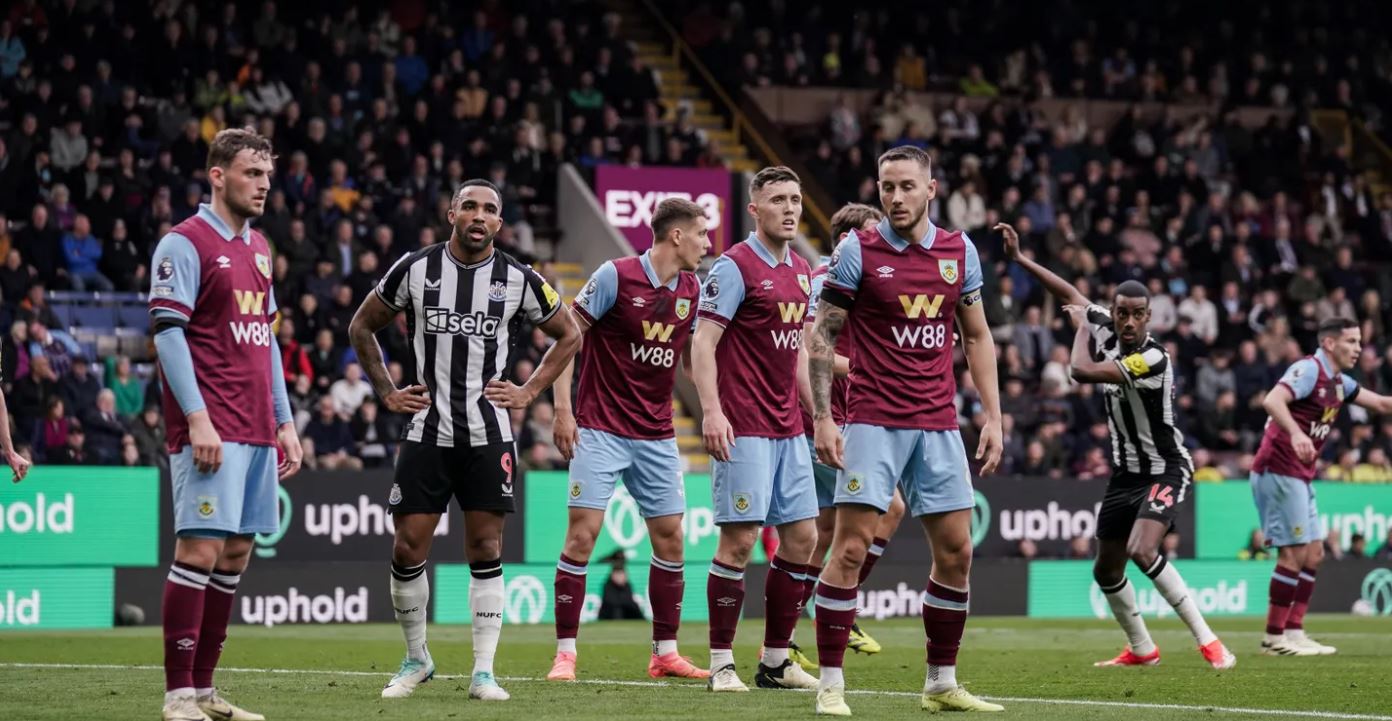 Burnley vs Newcastle United (21:00 – 04/05) | Xem lại trận đấu