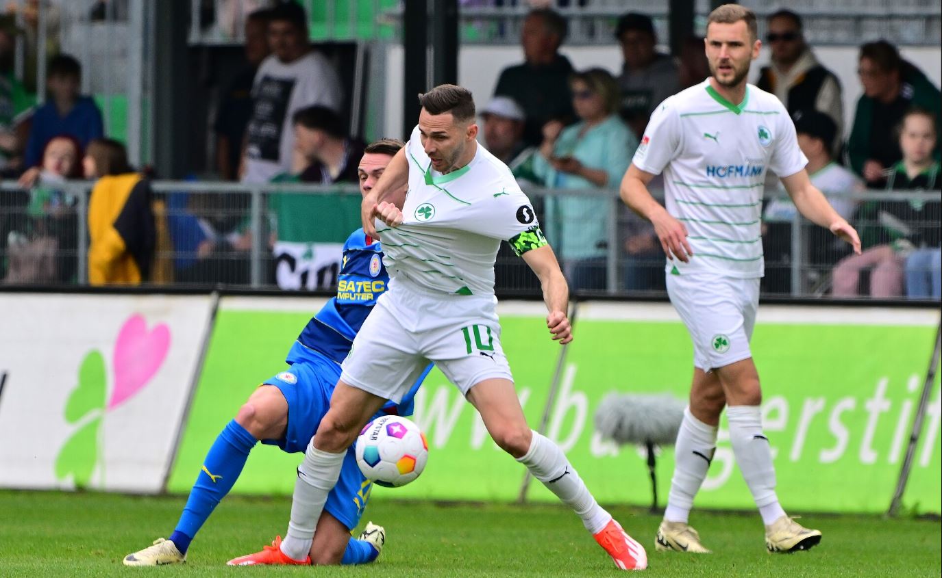 Greuther Furth vs E . Braunschweig (18:00 – 04/05) | Xem lại trận đấu