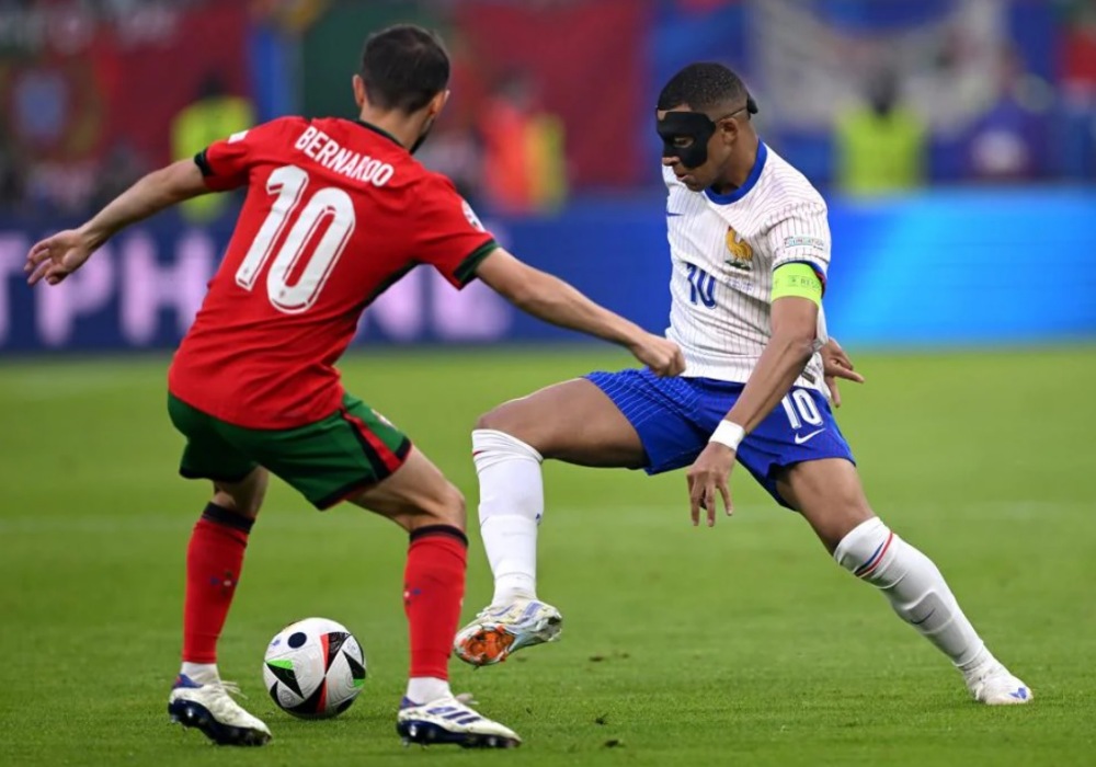 Bồ Đào Nha vs Pháp  (02:00 – 06/07) | Xem lại trận đấu