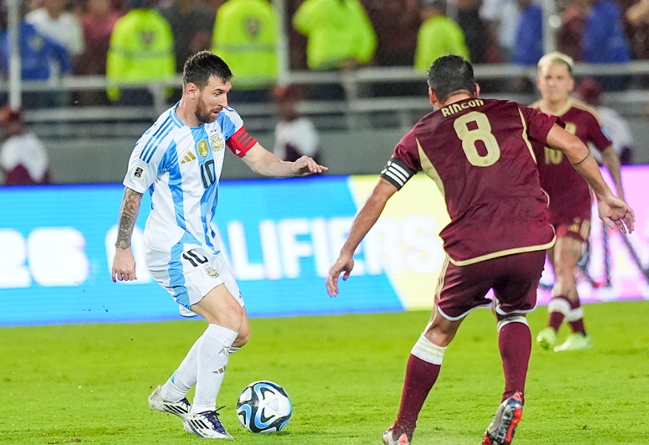 Venezuela vs Argentina (04:30 – 11/10) | Xem lại trận đấu