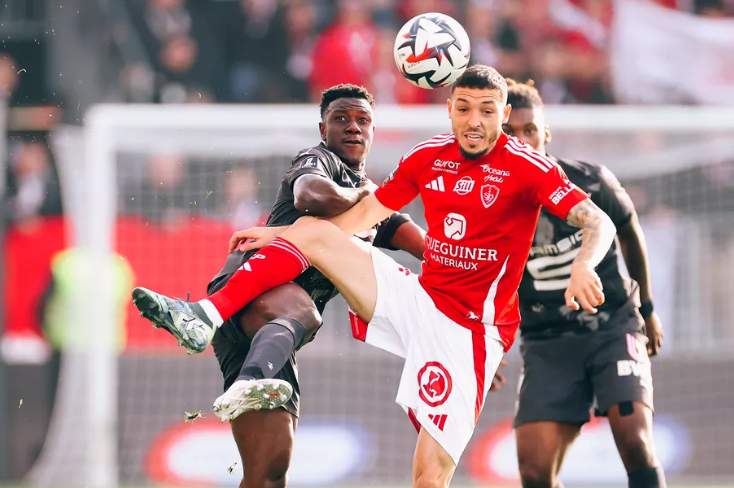 Brest vs Rennes (22:00 – 19/10) | Xem lại trận đấu