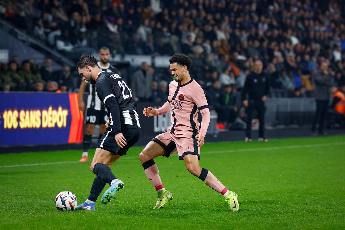 Angers vs PSG (03:00 – 10/11) | Xem lại trận đấu