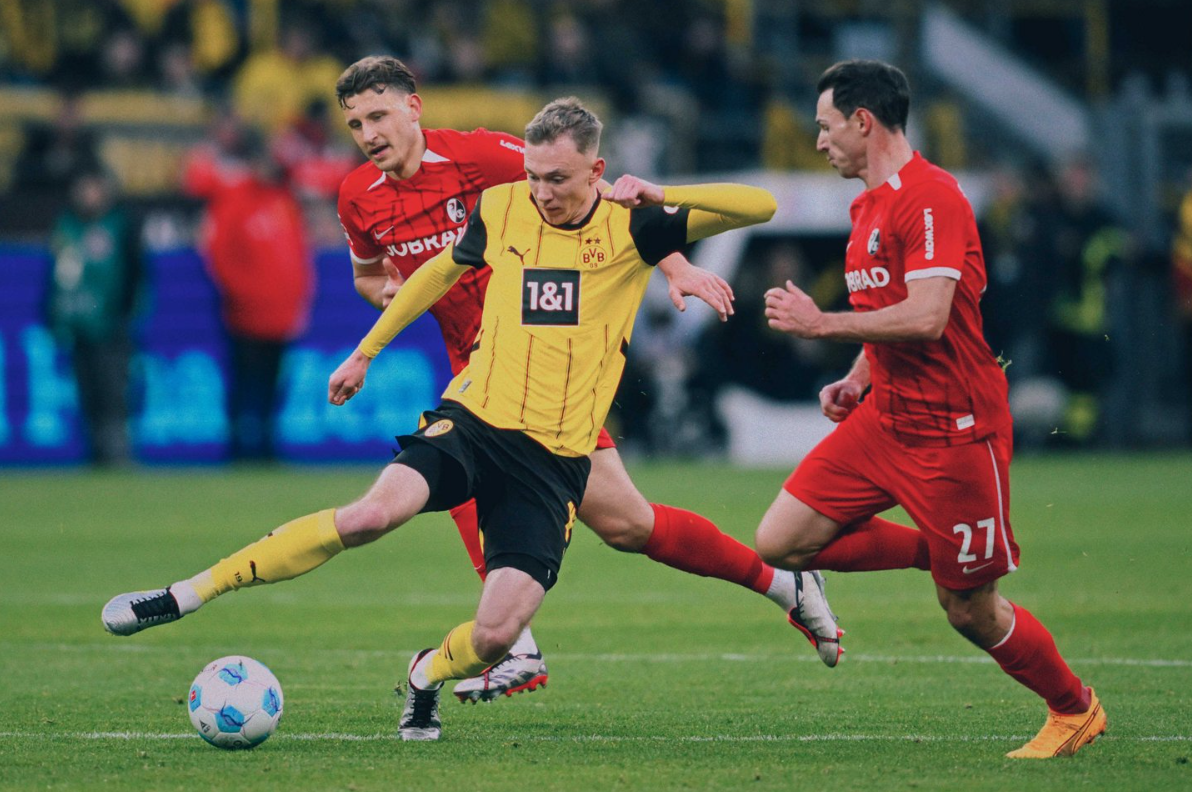 Dortmund vs SC Freiburg (21:30 – 23/11) | Xem lại trận đấu