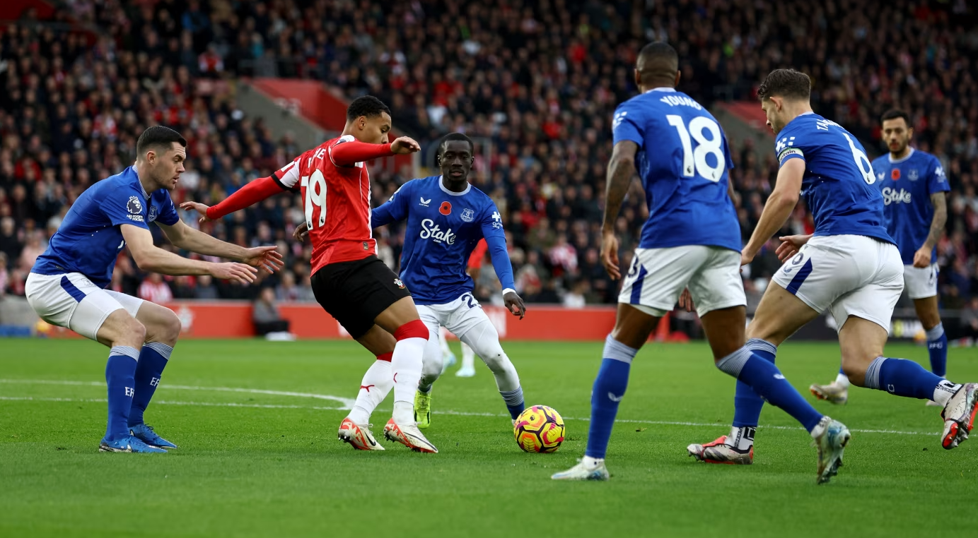 Southampton vs Everton (22:00 – 02/11) | Xem lại trận đấu