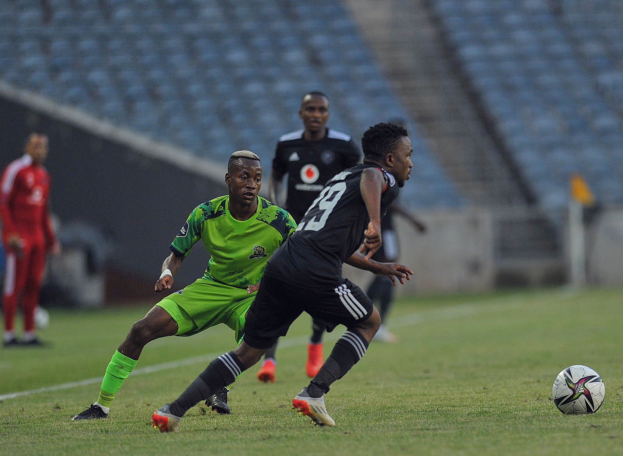 Nhận định soi kèo Orlando Pirates vs Marumo Gallants lúc 20h00 ngày 24/12/2024