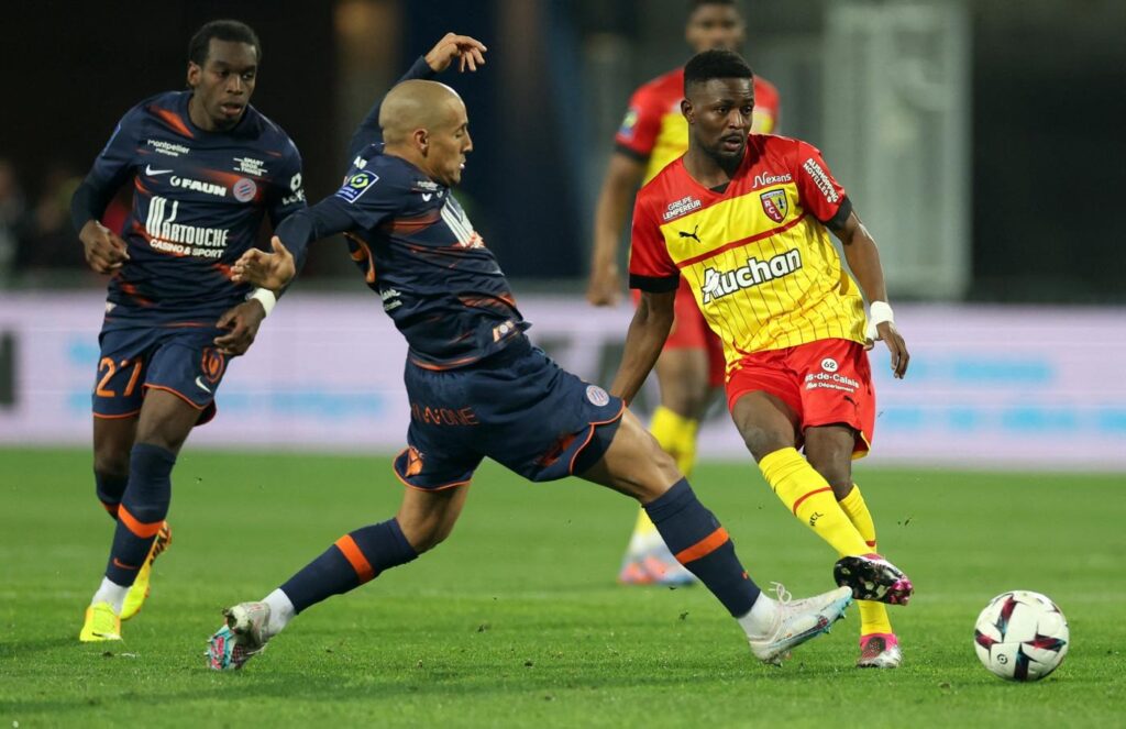Nhận định soi kèo Montpellier vs Lens lúc 02h45 ngày 1/2/2025 nhan-dinh-soi-keo-montpellier-vs-lens-luc-02h45-ngay-1-2-2025-1