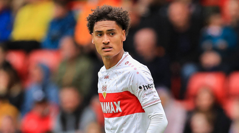 Arsenal tất tay, quyết đấu Tottenham để giành bản hợp đồng số 1 Bundesliga