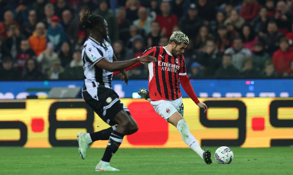 Udinese vs AC Milan (01:45 – 12/04) | Xem lại trận đấu