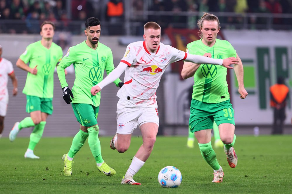 VfL Wolfsburg vs RB Leipzig (01:30 – 12/04) | Xem lại trận đấu