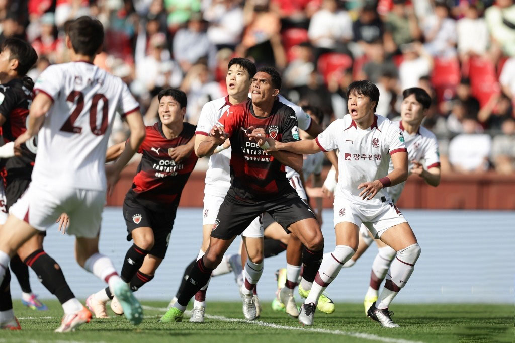 Nhận định soi kèo Pohang Steelers vs Suwon lúc 17h30 ngày 22/7/2025
