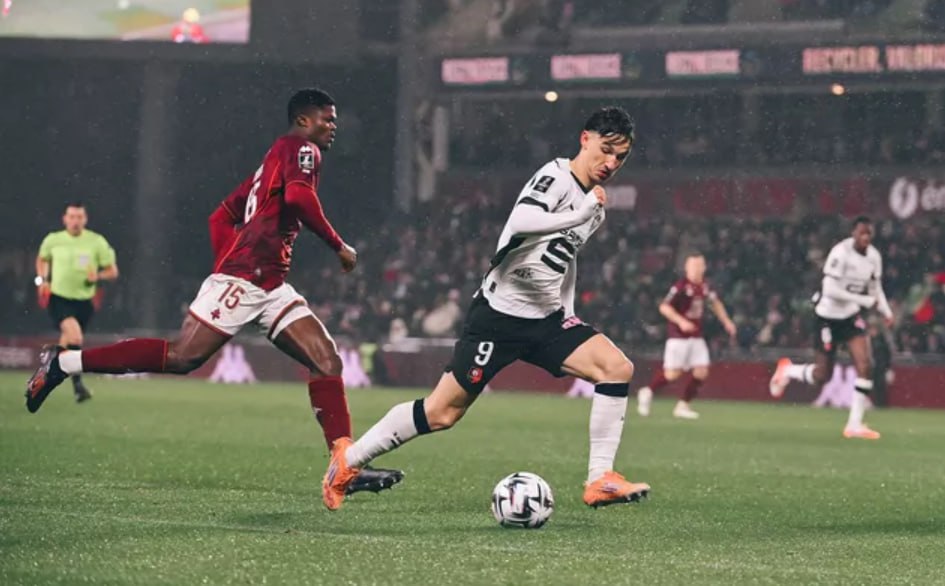 Metz vs Rennes (02:45 – 29/11) | Xem lại trận đấu