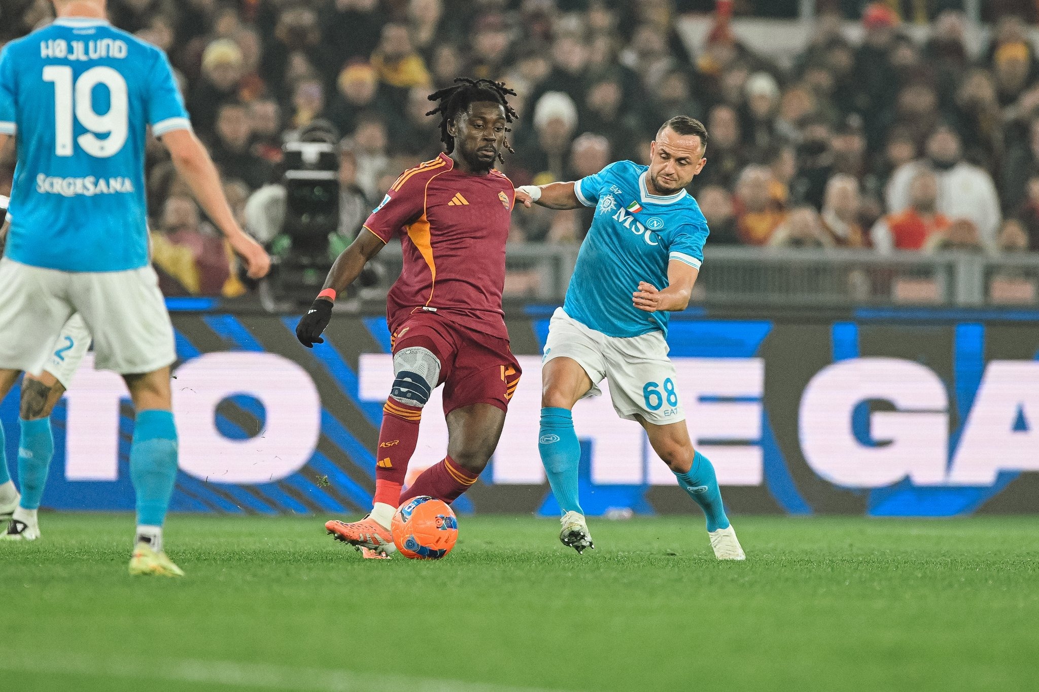 nhan-dinh-soi-keo-verona-vs-napoli-luc-00h00-ngay-1-3-2026-1