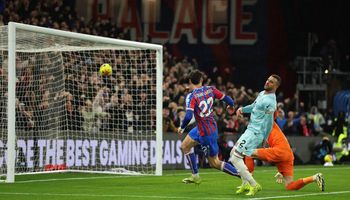Crystal Palace vs Burnley (02:40 – 12/02) | Xem lại trận đấu