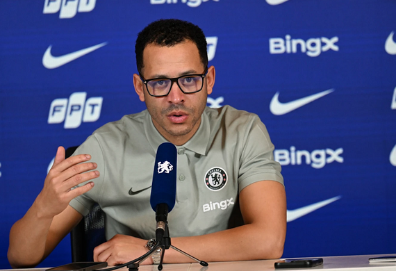 Rosenior trấn an người hâm mộ về tình trạng của Reece James